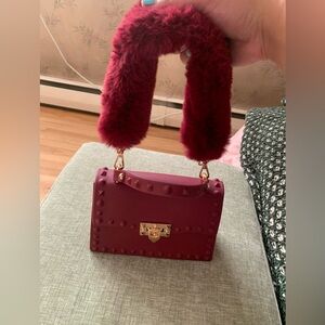 Adorable small purse for sale. Great for going out